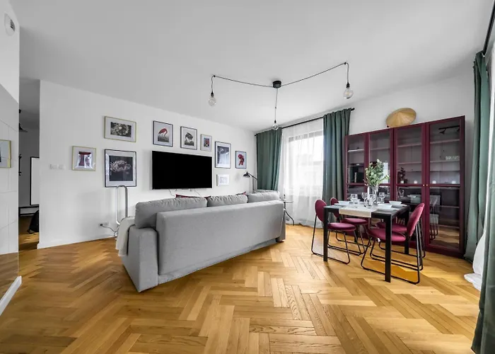 Skierniewicka - Parking, Workspace, Balcony - By Rentujemy *