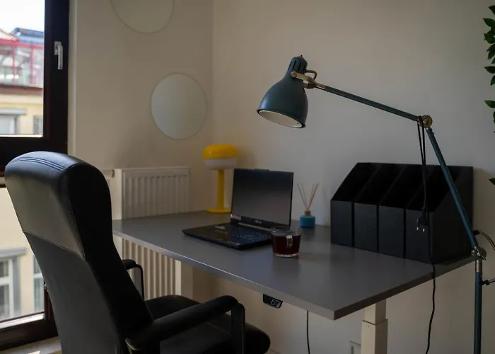 Skierniewicka - Parking, Workspace, Balcony - By Rentujemy