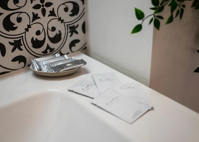 Skierniewicka - Parking, Workspace, Balcony - By Rentujemy Apartment