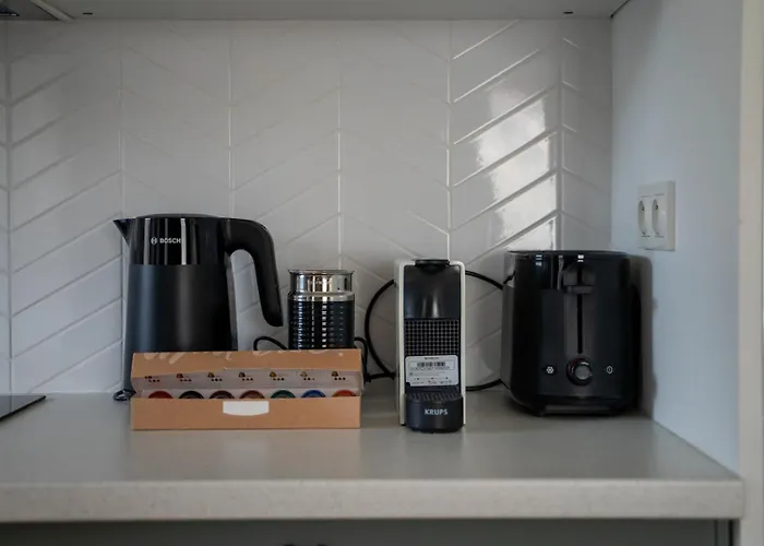 Apartment Skierniewicka - Parking, Workspace, Balcony - By Rentujemy Warsaw