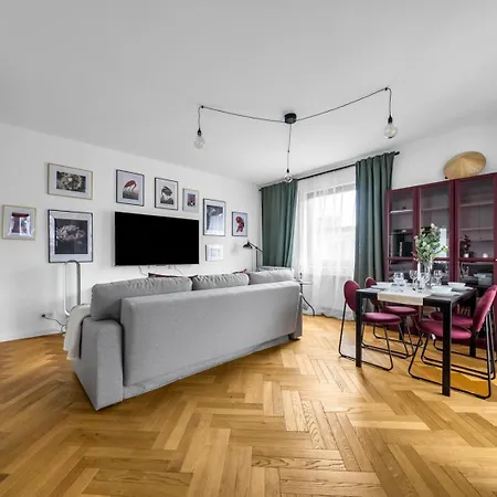 Skierniewicka - Parking, Workspace, Balcony - By Rentujemy *