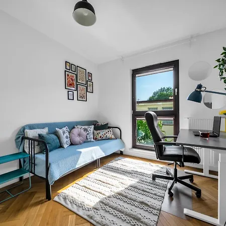 Skierniewicka - Parking, Workspace, Balcony - By Rentujemy