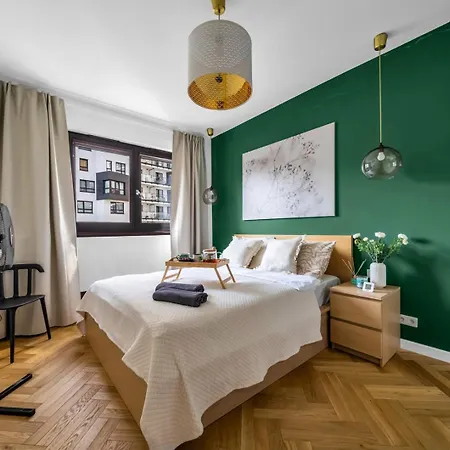 Skierniewicka - Parking, Workspace, Balcony - By Rentujemy *