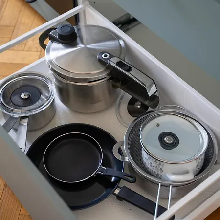 Skierniewicka - Parking, Workspace, Balcony - By Rentujemy Appartement *